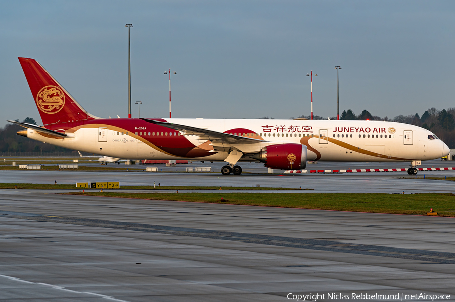 Juneyao Airlines Boeing 787-9 Dreamliner (B-208A) | Photo 489414