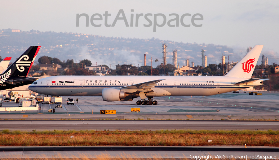 Air China Boeing 777-39L(ER) (B-2090) | Photo 117236