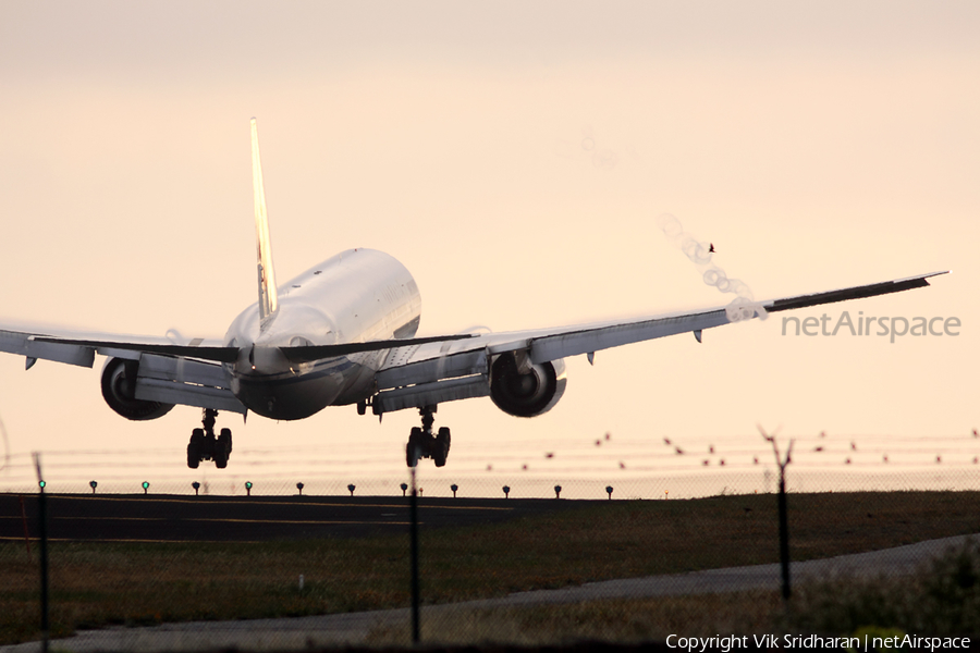 Air China Boeing 777-39L(ER) (B-2090) | Photo 25208