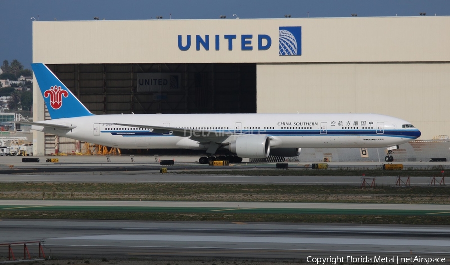 China Southern Airlines Boeing 777-31B(ER) (B-2099) | Photo 297472