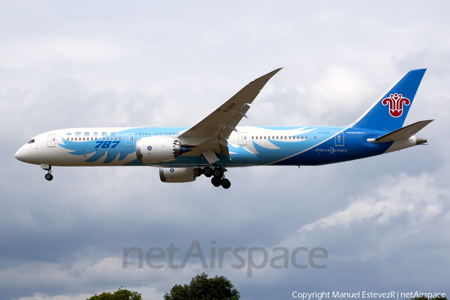 China Southern Airlines Boeing 787-9 Dreamliner (B-209X) | Photo 385225