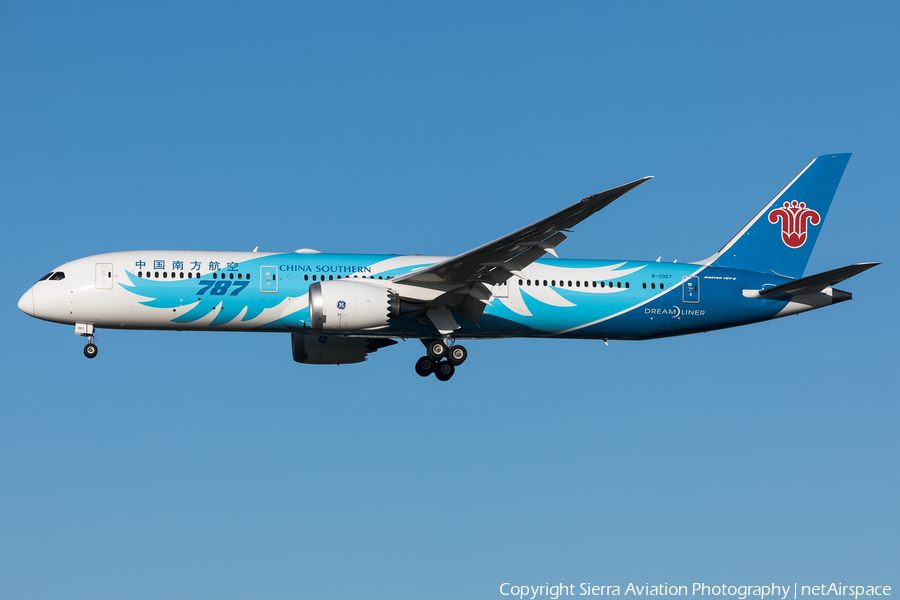 China Southern Airlines Boeing 787-9 Dreamliner (B-20D7) | Photo 370307