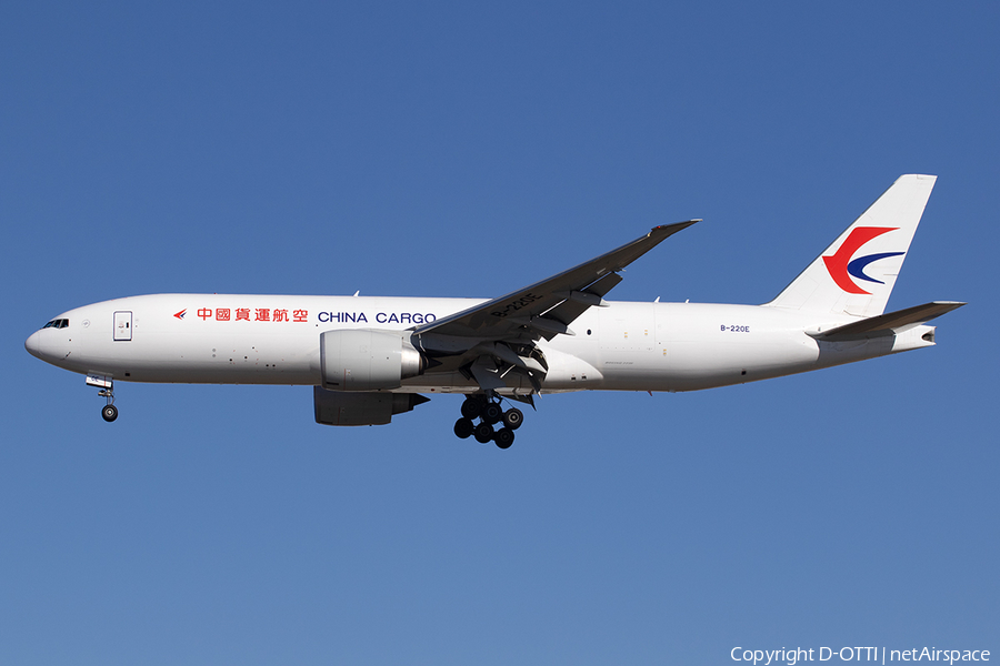 China Cargo Airlines Boeing 777-F6N (B-220E) | Photo 539745