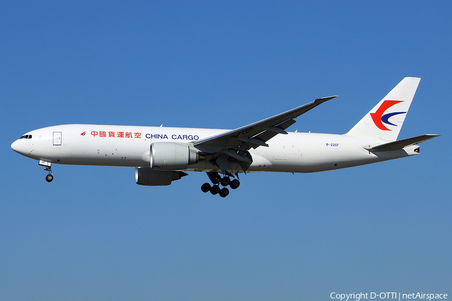 China Cargo Airlines Boeing 777-F6N (B-220F) | Photo 543239