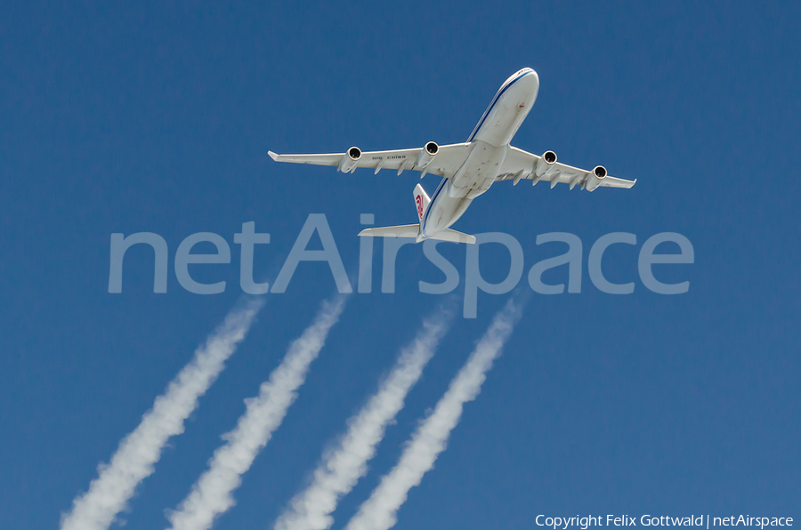 Air China Airbus A340-313X (B-2385) | Photo 8615