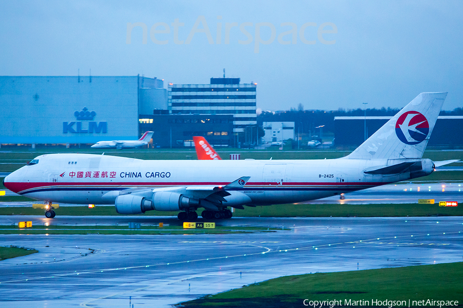 China Cargo Airlines Boeing 747-40B(ERF/SCD) (B-2425) | Photo 61079