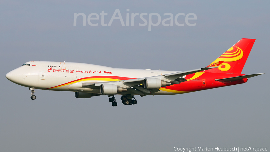 Yangtze River Express Boeing 747-481(BDSF) (B-2437) | Photo 181968