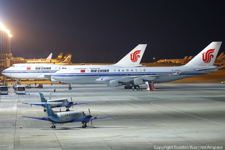 Air China Boeing 747-4J6 (B-2447) | Photo 444271