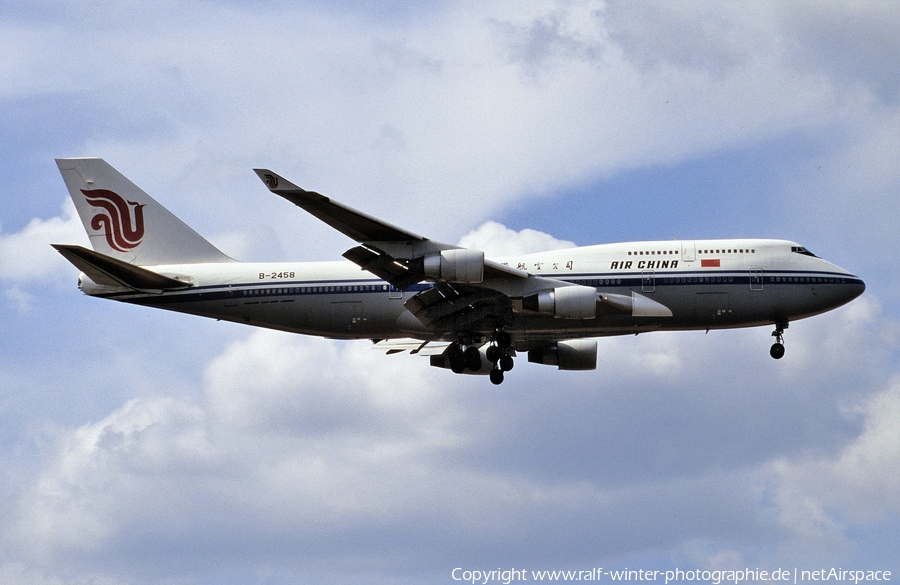 Air China Boeing 747-4J6(M) (B-2458) | Photo 444696