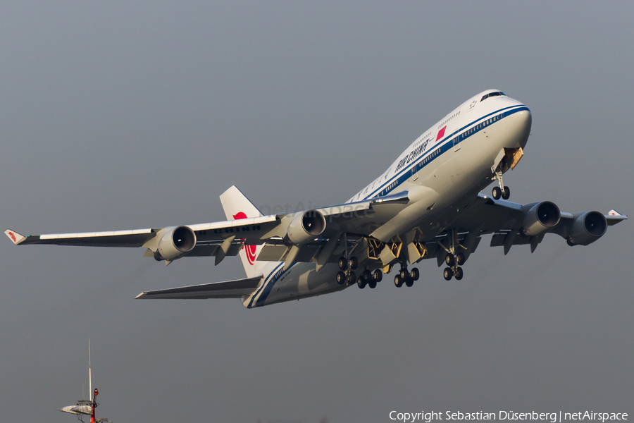 Air China Boeing 747-4J6 (B-2472) | Photo 150617