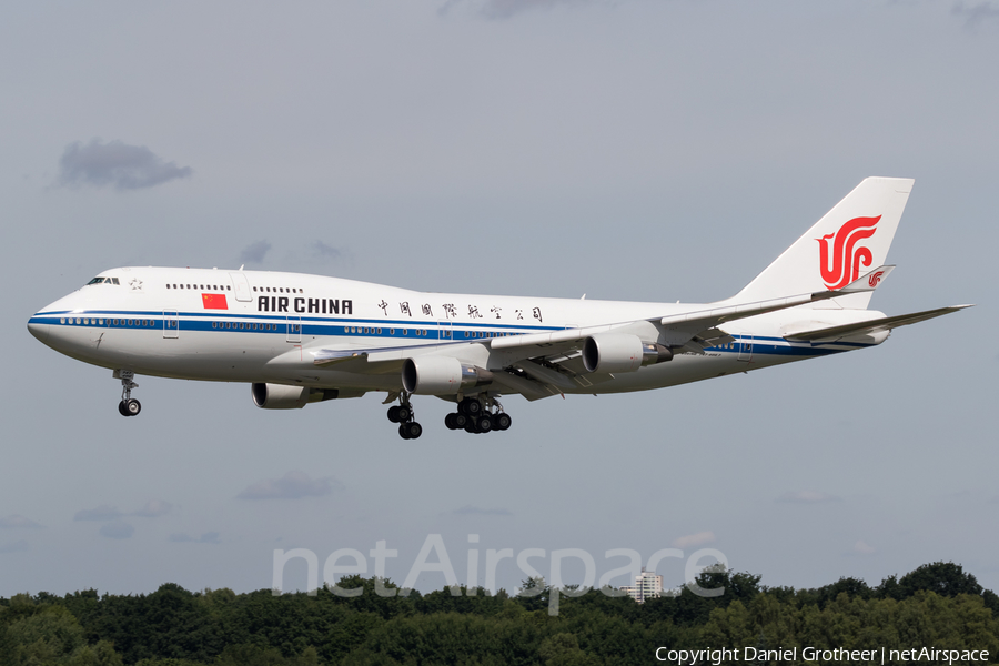 Air China Boeing 747-4J6 (B-2472) | Photo 173034