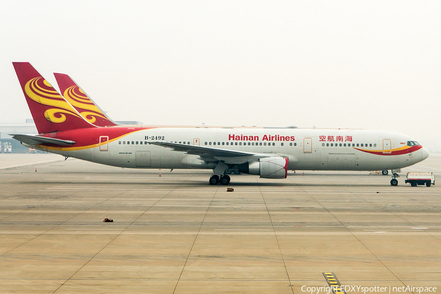 Hainan Airlines Boeing 767-34P(ER) (B-2492) | Photo 290916