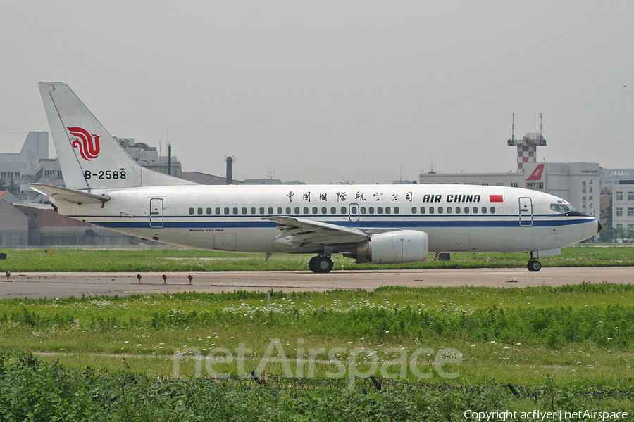 Air China Boeing 737-3J6 (B-2588) | Photo 160657