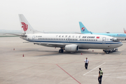 Air China Boeing 737-3J6 (B-2588) at  Tianjin Binhai - Intenational, China