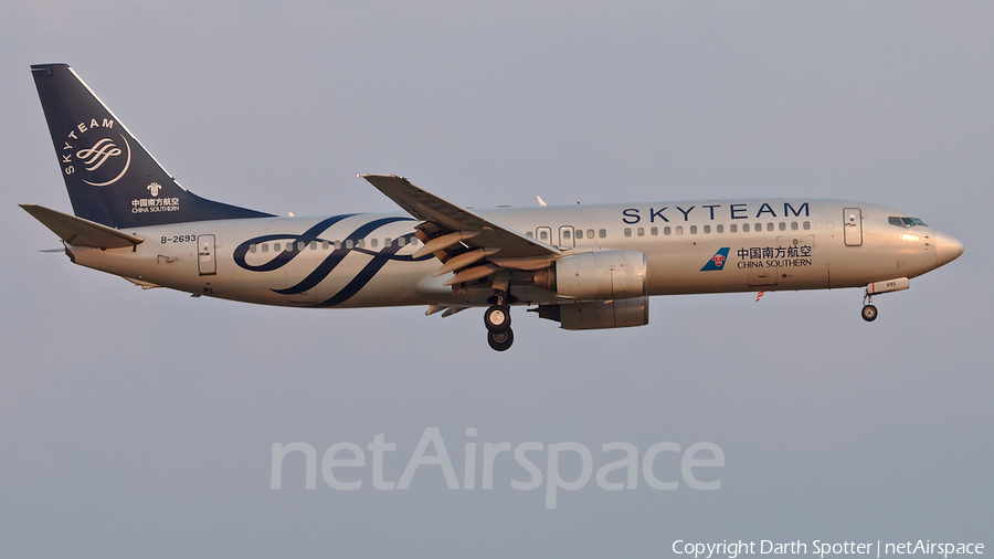 China Southern Airlines Boeing 737-81B (B-2693) | Photo 318017