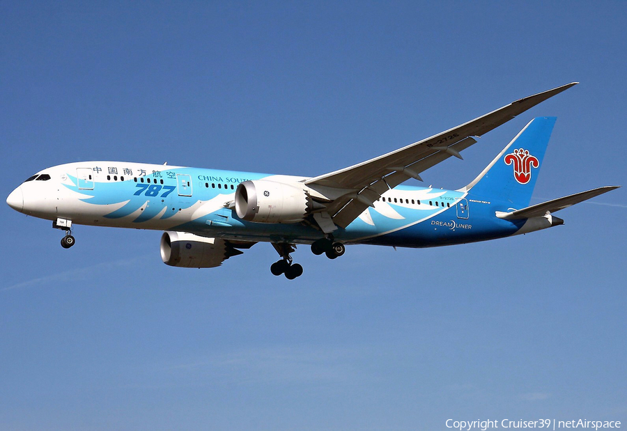 China Southern Airlines Boeing 787-8 Dreamliner (B-2726) | Photo 93773