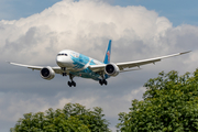 China Southern Airlines Boeing 787-8 Dreamliner (B-2732) at  London - Heathrow, United Kingdom