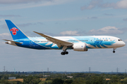China Southern Airlines Boeing 787-8 Dreamliner (B-2733) at  London - Heathrow, United Kingdom