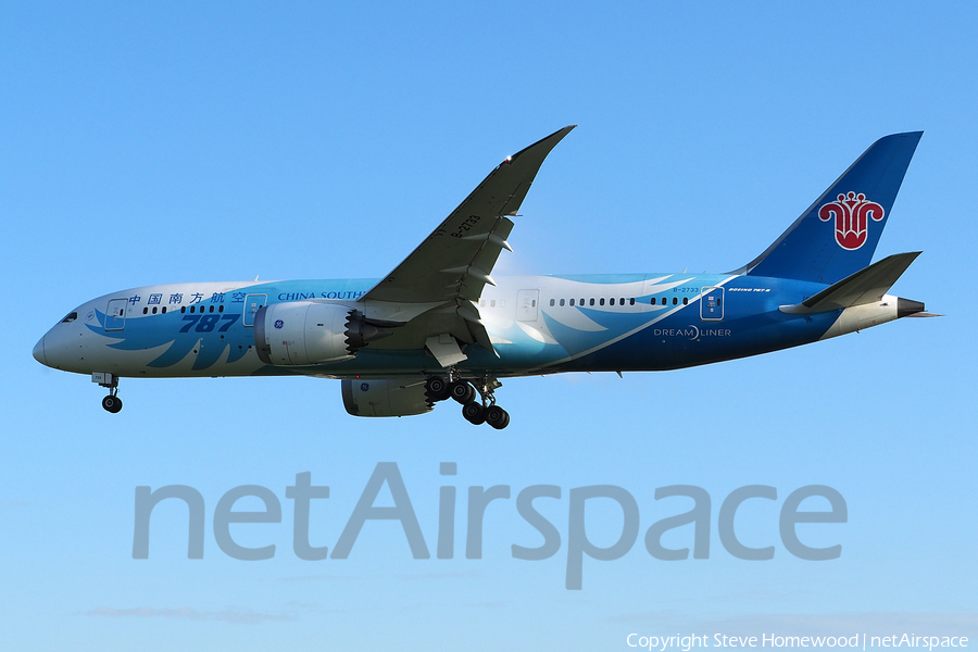China Southern Airlines Boeing 787-8 Dreamliner (B-2733) | Photo 189264