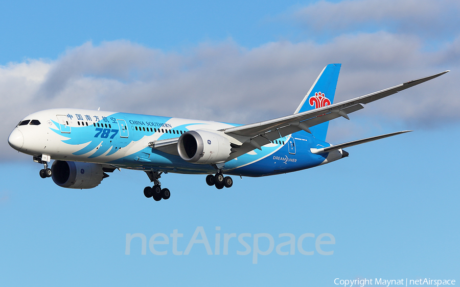 China Southern Airlines Boeing 787-8 Dreamliner (B-2735) | Photo 282562