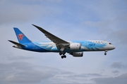 China Southern Airlines Boeing 787-8 Dreamliner (B-2736) at  London - Heathrow, United Kingdom