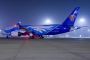 China Southern Airlines Boeing 787-8 Dreamliner (B-2737) at  Guangzhou - Baiyun, China