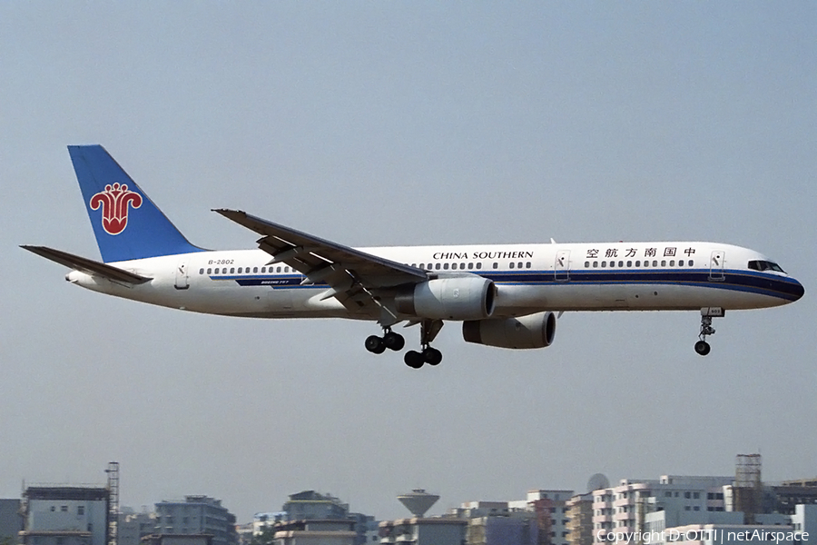 China Southern Airlines Boeing 757-21B (B-2802) | Photo 163023