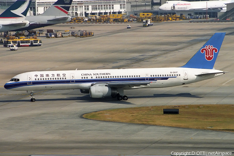 China Southern Airlines Boeing 757-21B (B-2817) | Photo 159562