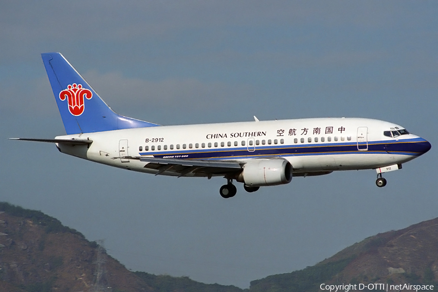 China Southern Airlines Boeing 737-5Y0 (B-2912) | Photo 163612