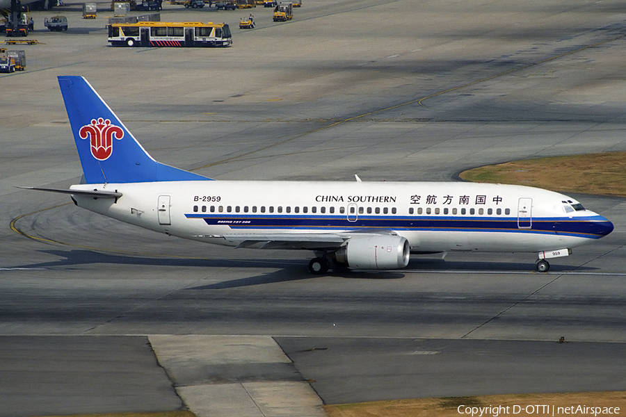 China Southern Airlines Boeing 737-31B (B-2959) | Photo 157530