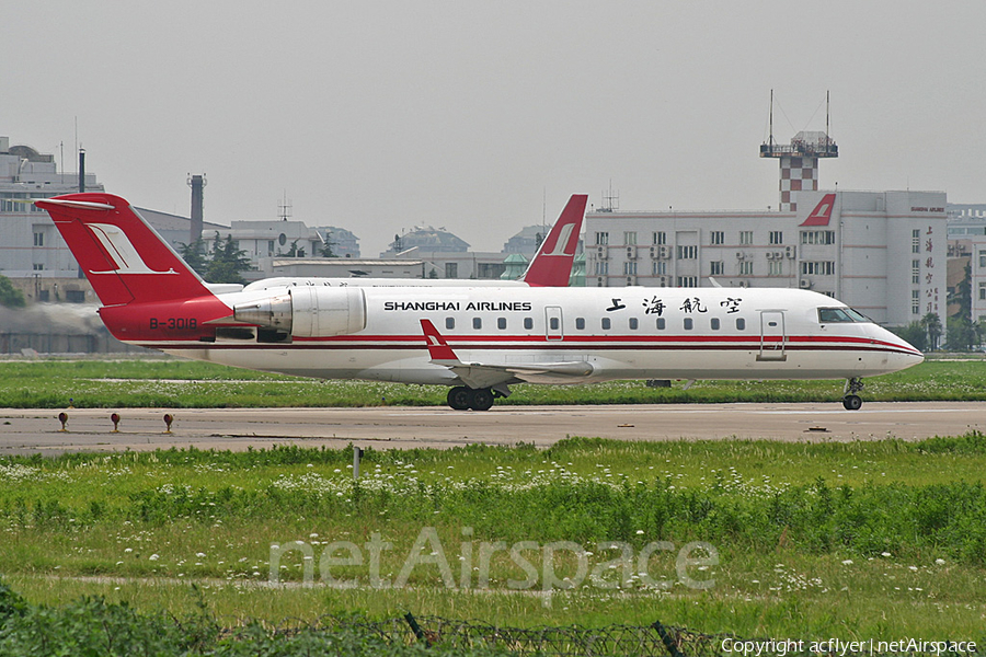 Shanghai Airlines Bombardier CRJ-200ER (B-3018) | Photo 160655