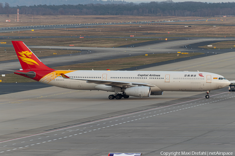 Capital Airlines Airbus A330-343E (B-305R) | Photo 500352
