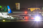 China Southern Airlines Airbus A321-253N (B-306K) at  Denpasar/Bali - Ngurah Rai International, Indonesia