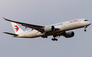 China Eastern Airlines Airbus A350-941 (B-30CW) at  Madrid - Barajas, Spain