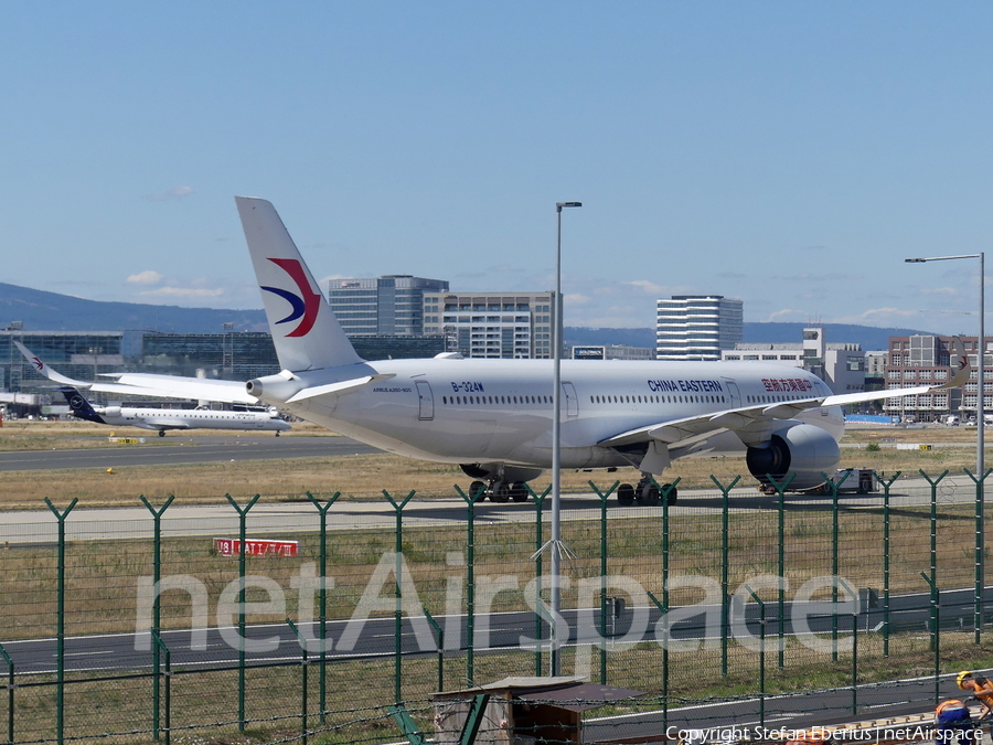 China Eastern Airlines Airbus A350-941 (B-324W) | Photo 516668