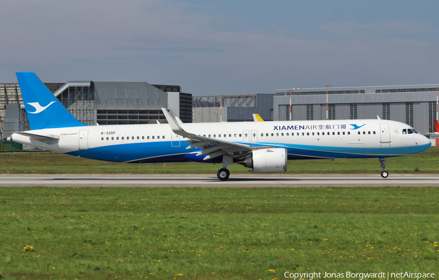 Xiamen Airlines Airbus A321-251NX (B-32DP) | Photo 565567