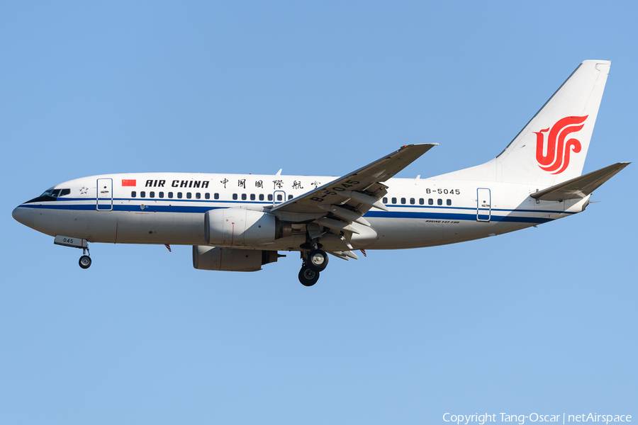Air China Boeing 737-79L (B-5045) | Photo 450603
