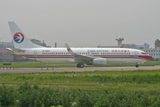 China Eastern Airlines Boeing 737-89P (B-5087) at  Shanghai - Hongqiao, China