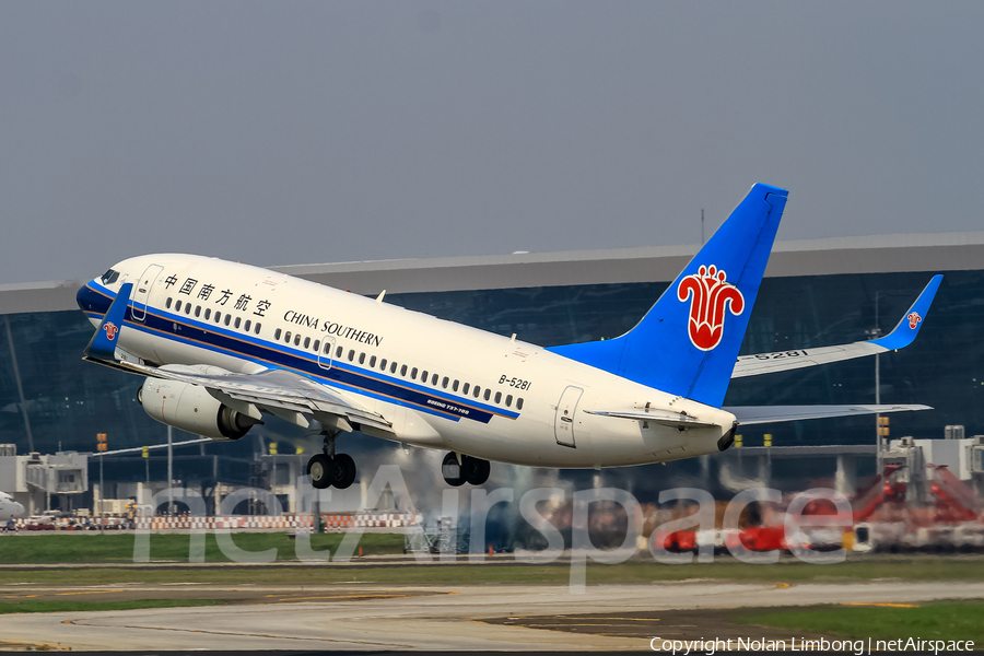 China Southern Airlines Boeing 737-71B (B-5281) | Photo 374038