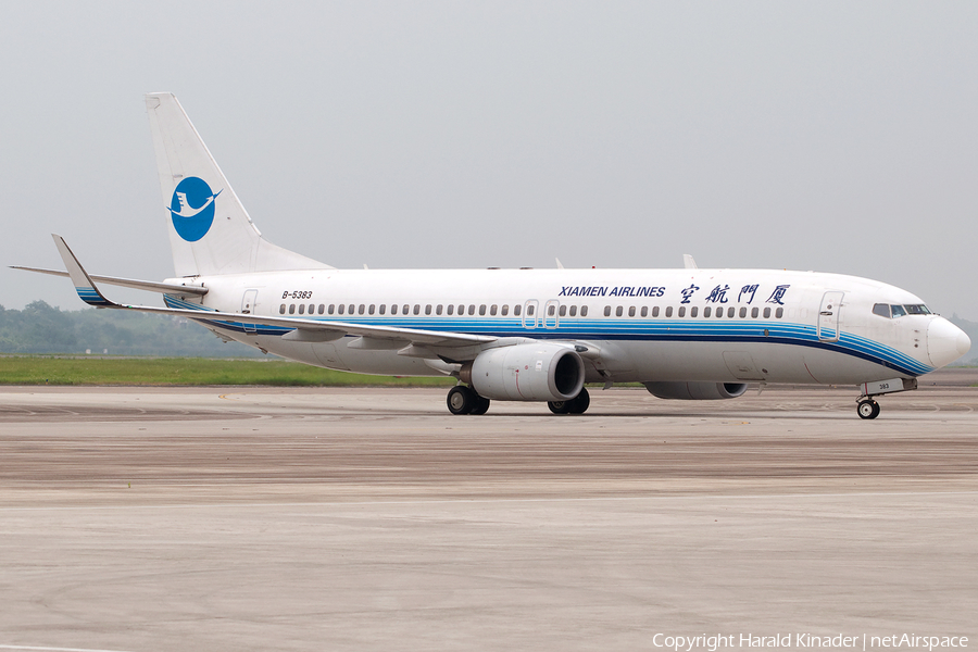 Xiamen Airlines Boeing 737-86N (B-5383) | Photo 304154
