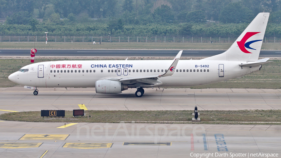 China Eastern Airlines Boeing 737-89P (B-5492) | Photo 248986