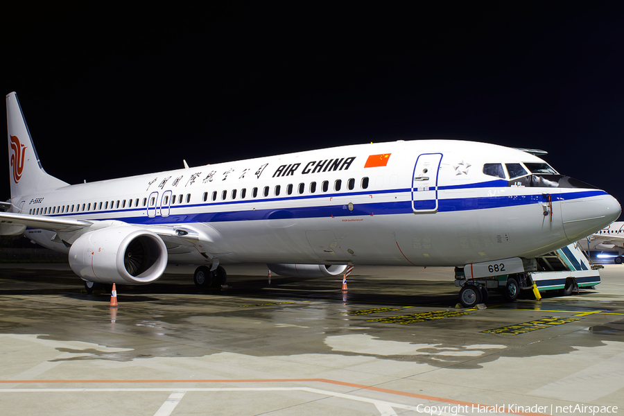 Air China Boeing 737-89L (B-5682) | Photo 294846