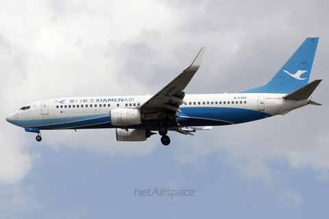 Xiamen Airlines Boeing 737-85C (B-5750) at  Singapore - Changi, Singapore