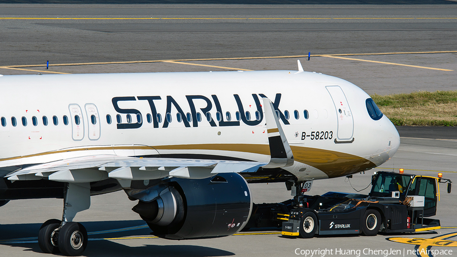 Starlux Airlines Airbus A321-252NX (B-58203) | Photo 660386