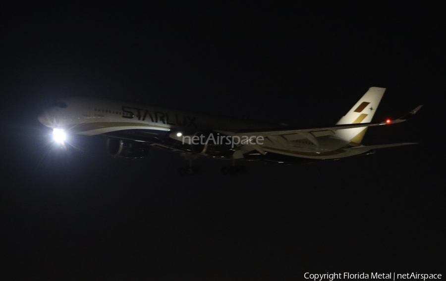 Starlux Airlines Airbus A350-941 (B-58501) | Photo 605957