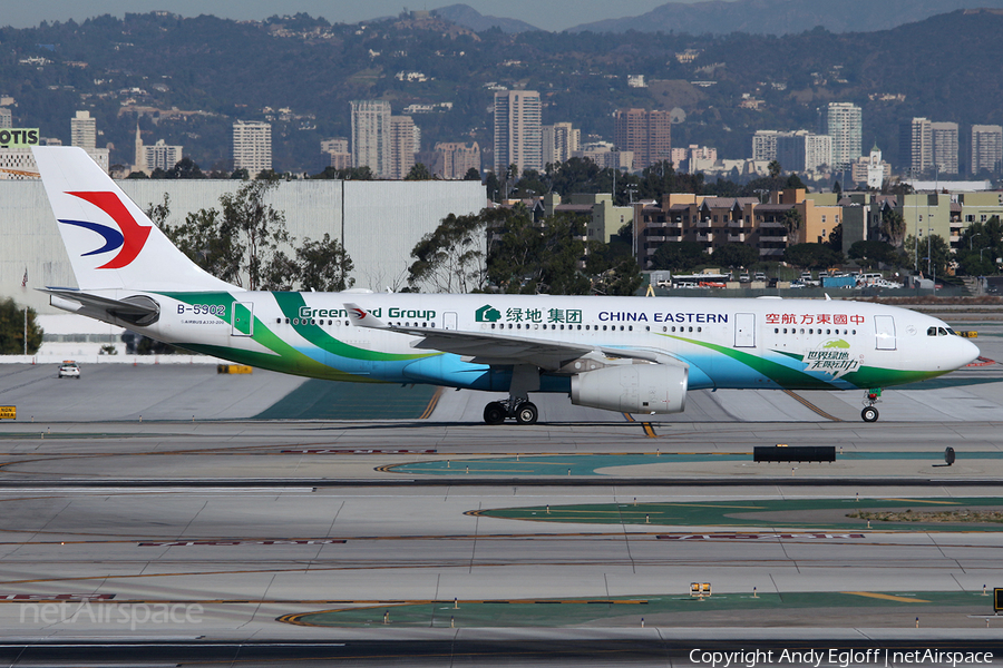 China Eastern Airlines Airbus A330-243 (B-5902) | Photo 193076