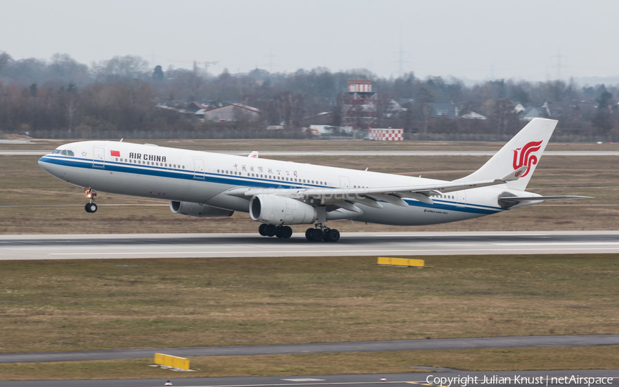 Air China Airbus A330-343 (B-5913) | Photo 102127