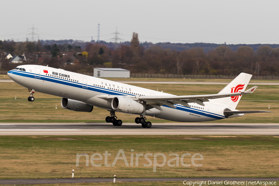 Air China Airbus A330-343 (B-5913) | Photo 198345