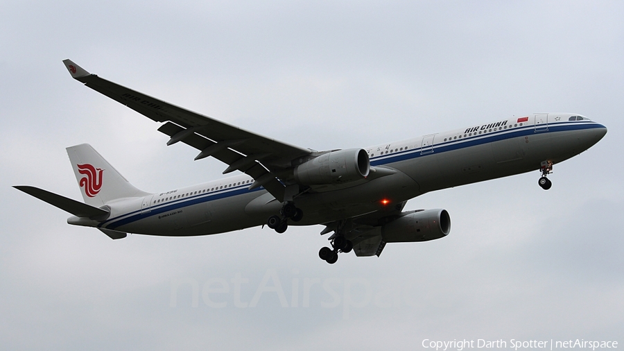 Air China Airbus A330-343 (B-5916) | Photo 209152