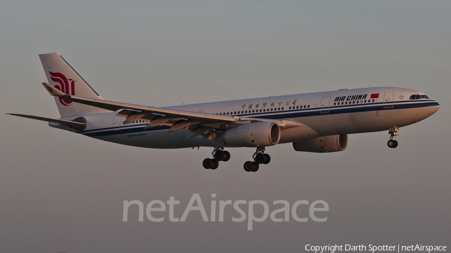 Air China Airbus A330-243 (B-5918) | Photo 226731